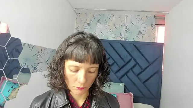 Snapshot of Valery_More__ chatting on 03.09.26 Valery More online show from 03.09.26