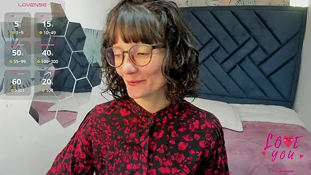 Valery More   online show from 06.27.26