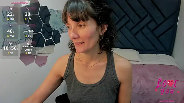 Valery More   online show from 07.01.26