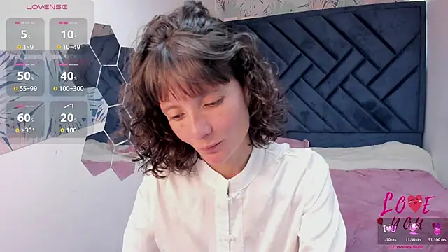 Valery More   online show from 07.10.26
