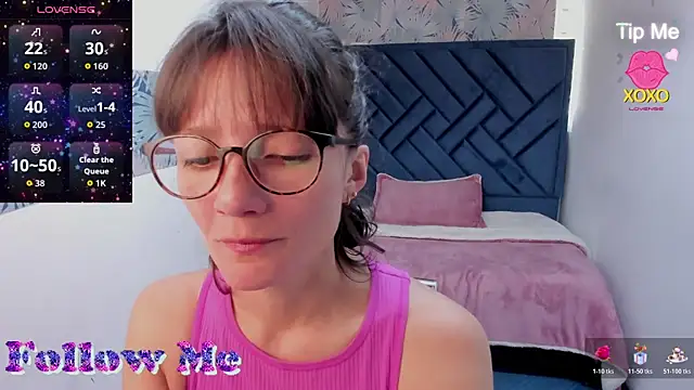Valery More   online show from 08.05.26