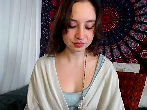 AdalynKiss online show from 11.14.25