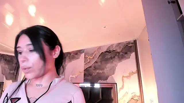 SusanVilla online show from 04.28.26