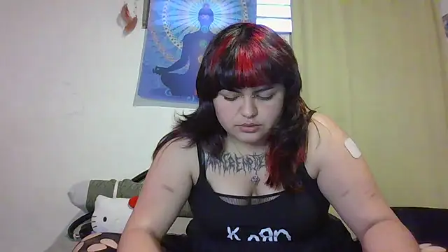 Snapshot of crucifxcked chatting on 10.17.25 crucifxcked online show from 10.17.25