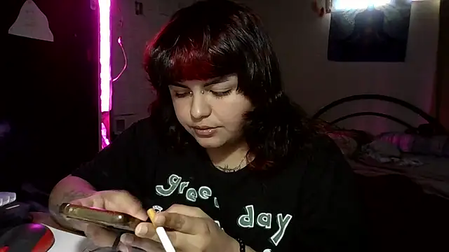 Snapshot of crucifxcked chatting on 10.18.25 crucifxcked online show from 10.18.25