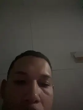 Snapshot of MCLZK chatting on 03.05.26 MCLZK online show from 03.05.26