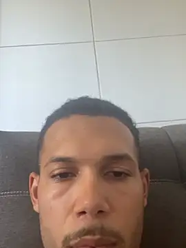 Snapshot of MCLZK chatting on 03.06.26 MCLZK online show from 03.06.26