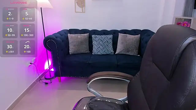 zharaa fox online show from 05.04.26