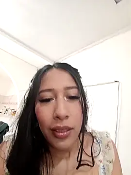 Snapshot of Amelia_Rivas chatting on 12.19.25 Amelia Rivas online show from 12.19.25