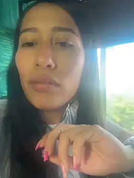 Amelia Rivas online show from 04.27.26