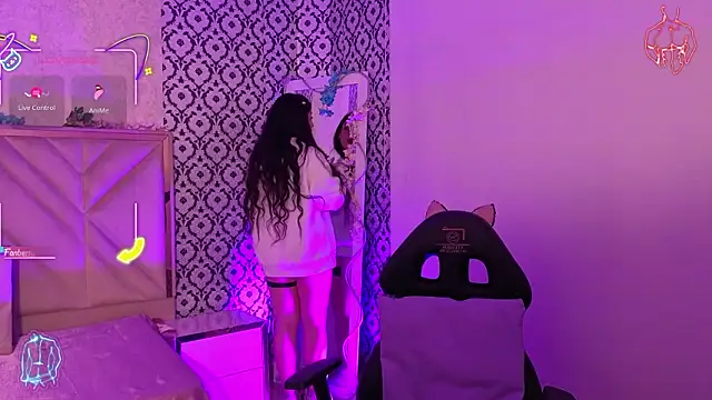 Snapshot of Ixchel_tay chatting on 03.18.26 Ixchel tay online show from 03.18.26