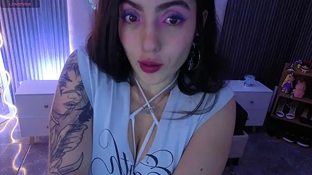 Ixchel tay online show from 07.24.26