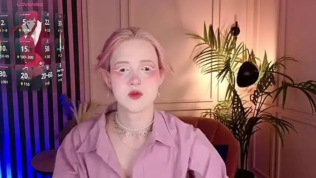 luna son online show from 11.13.25