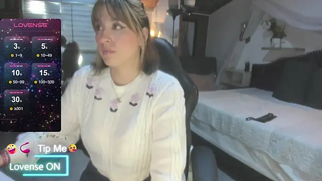 sophialyh 1 online show from 04.28.26