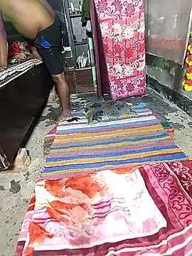 RED Queen 6 online show from 11.22.25