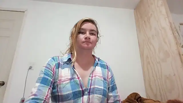 Snapshot of vagimosa chatting on 11.04.25 vagimosa online show from 11.04.25