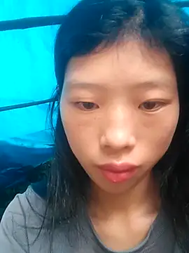 Snapshot of Khanhu_xx chatting on 10.08.25 Khanhu xx online show from 10.08.25