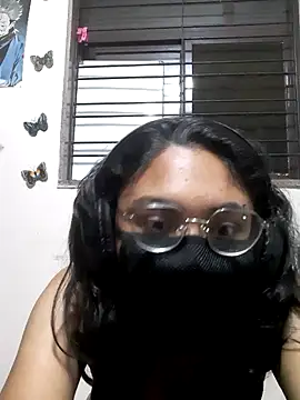 Snapshot of cherriesontop chatting on 10.02.25 cherriesontop online show from 10.02.25