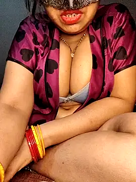 Snapshot of Hot__bhabhi_99 chatting on 05.14.26 Hot bhabhi 99 online show from 05.14.26