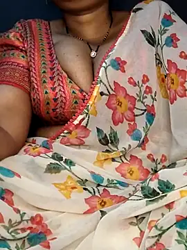 Snapshot of Hot__bhabhi_99 chatting on 06.23.26 Hot bhabhi 99 online show from 06.23.26