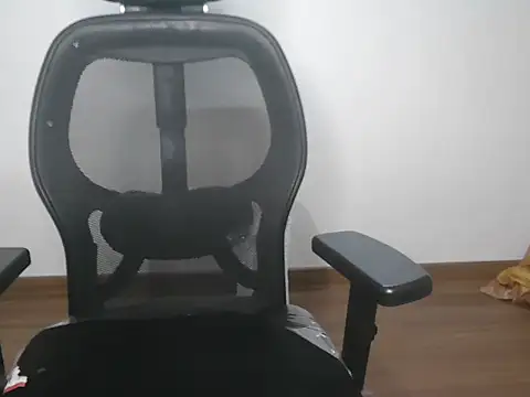 Snapshot of mooonlightbaby chatting on 11.19.25 mooonlightbaby online show from 11.19.25