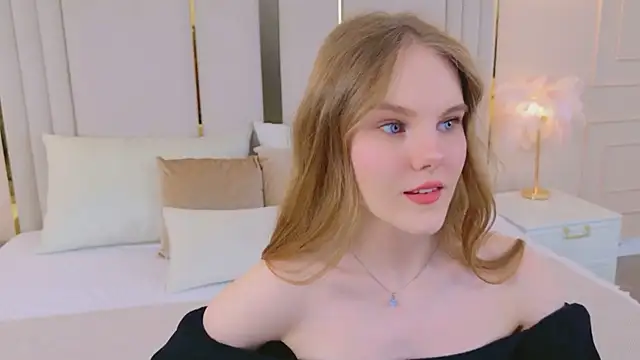 Lili Lohan online show from 05.07.26