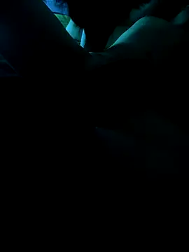 Snapshot of NhatlinhTG21 chatting on 10.29.25 NhatlinhTG21 online show from 10.29.25