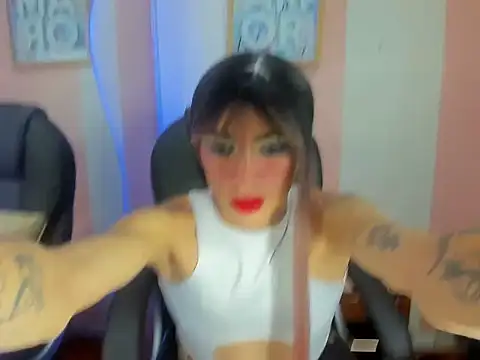 Mila Leon online show from 11.08.25