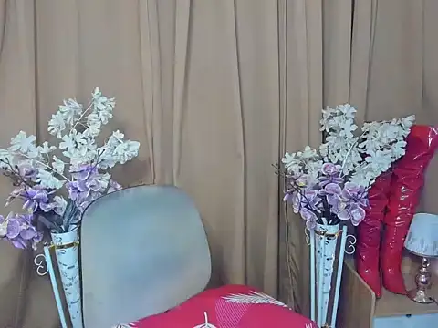 Snapshot of AsianGoddess18 chatting on 07.25.26 AsianGoddess18 online show from 07.25.26