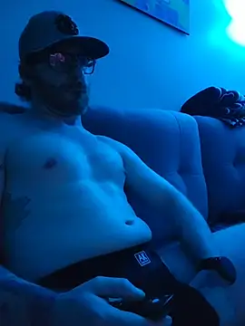 bobbyenglish69 online show from 10.13.25