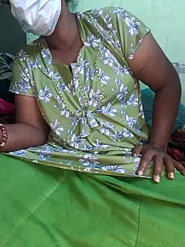 Snapshot of Tamilselviroja- chatting on 02.17.26 Tamilselviroja- online show from 02.17.26