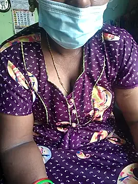 Snapshot of Tamilselviroja- chatting on 02.26.26 Tamilselviroja- online show from 02.26.26