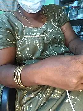 Snapshot of Tamilselviroja- chatting on 03.18.26 Tamilselviroja- online show from 03.18.26