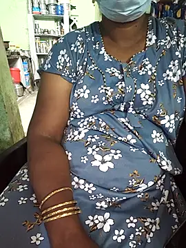 Snapshot of Tamilselviroja- chatting on 03.22.26 Tamilselviroja- online show from 03.22.26