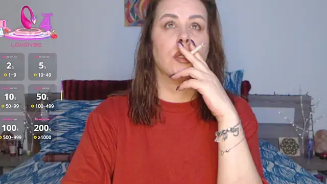 1Felicity1 online show from 10.14.25