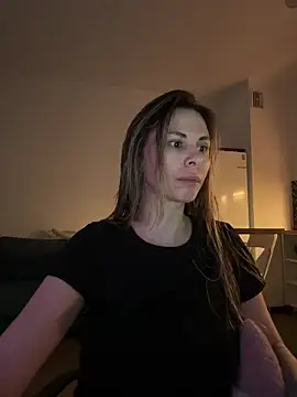 Snapshot of cuteagression1 chatting on 10.27.25 cuteagression1 online show from 10.27.25