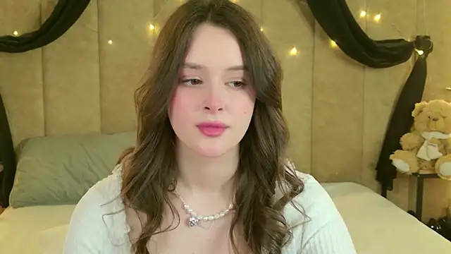 EvaSwen online show from 04.26.26