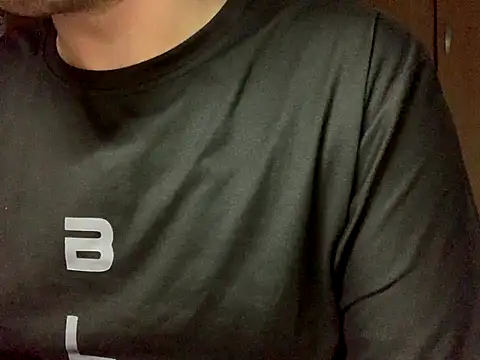 cazzo18cm3 online show from 11.30.25