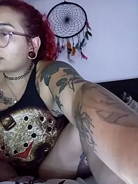 Snapshot of rojita-rojita chatting on 10.30.25 rojita-rojita online show from 10.30.25