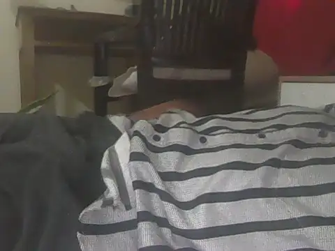 Snapshot of Hhhggghrrr3219 chatting on 11.15.25 Hhhggghrrr3219 online show from 11.15.25