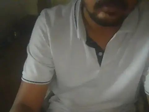 Snapshot of Hhhggghrrr3219 chatting on 11.24.25 Hhhggghrrr3219 online show from 11.24.25