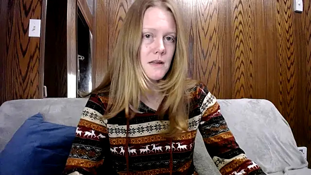 Snapshot of naughtyfox89 chatting on 11.02.25 naughtyfox89 online show from 11.02.25