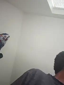 Snapshot of MrBigDickShow chatting on 10.25.25 MrBigDickShow online show from 10.25.25