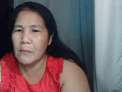 Snapshot of milagrose_rose chatting on 05.08.26 milagrose rose online show from 05.08.26