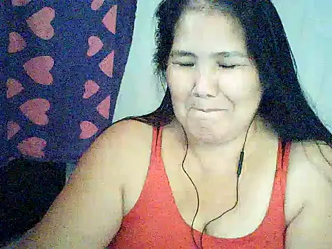 Snapshot of milagrose_rose chatting on 06.11.26 milagrose rose online show from 06.11.26
