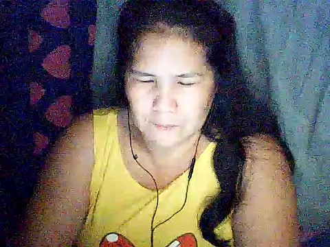 Snapshot of milagrose_rose chatting on 06.16.26 milagrose rose online show from 06.16.26