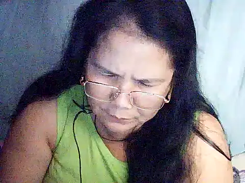 Snapshot of milagrose_rose chatting on 06.24.26 milagrose rose online show from 06.24.26