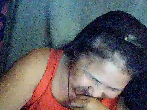 Snapshot of milagrose_rose chatting on 06.28.26 milagrose rose online show from 06.28.26