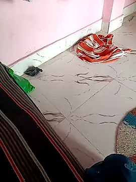 Snapshot of Hotty_ruvi chatting on 10.08.25 Hotty ruvi online show from 10.08.25