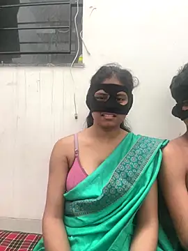 sexy-riya43 online show from 10.04.25